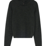 Black sweater,front view