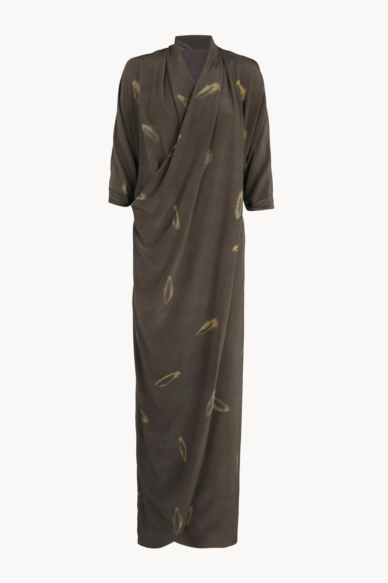 Brown dress, front view
