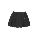 Black skirt, front view