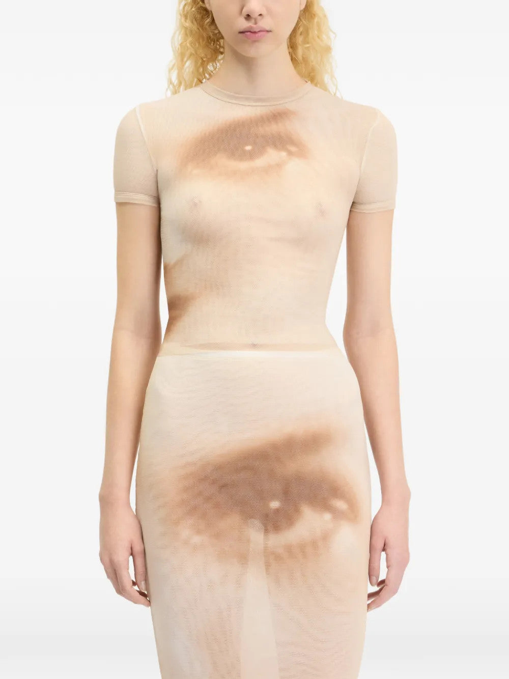 Tan t-shirt, full body view