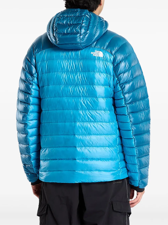 Blue sweats-hoodies worn by a person, showing the sweats-hoodies fit