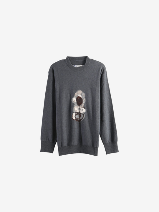 Grey knitwear, front view