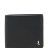Black accessories, front view