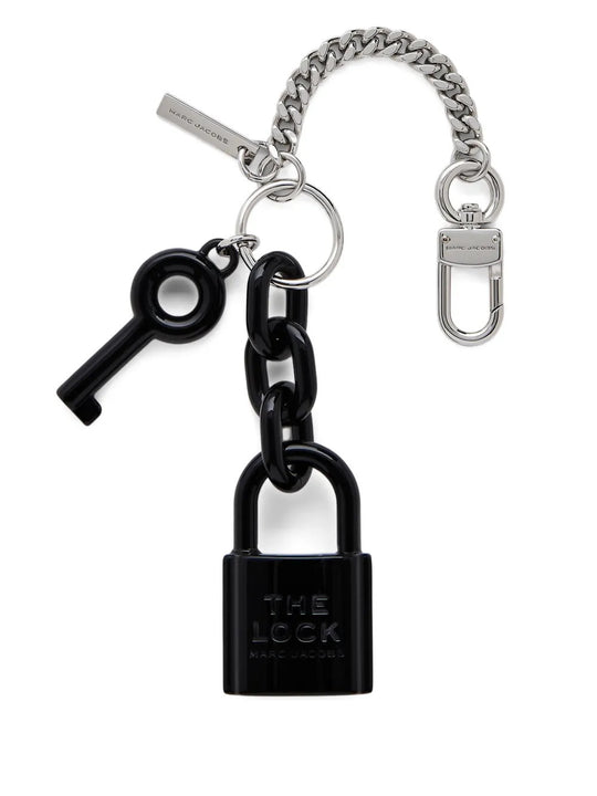 Black accessories, front view