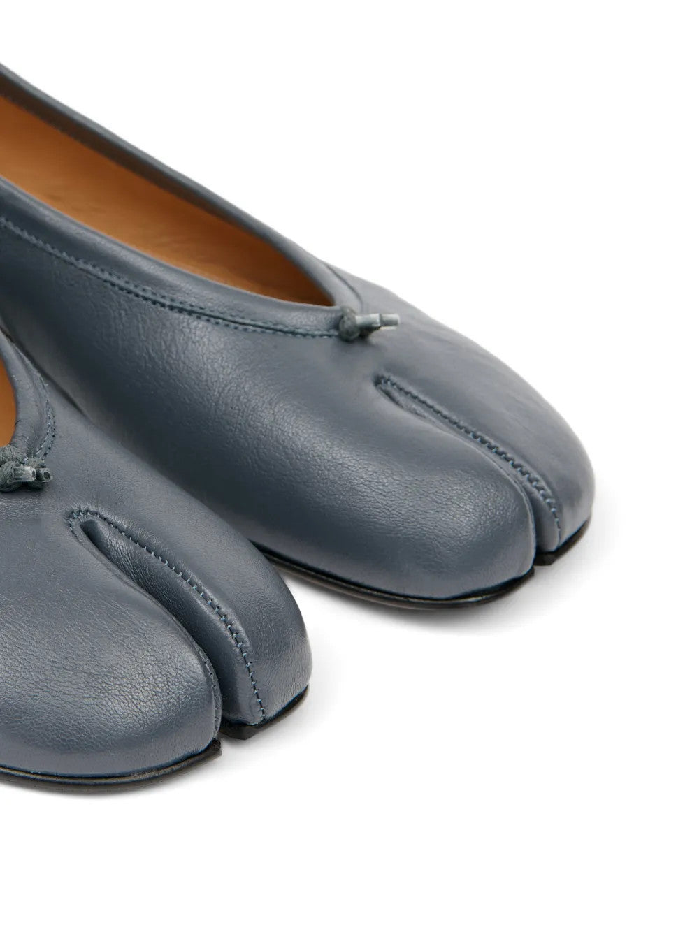 Grey shoes, front view