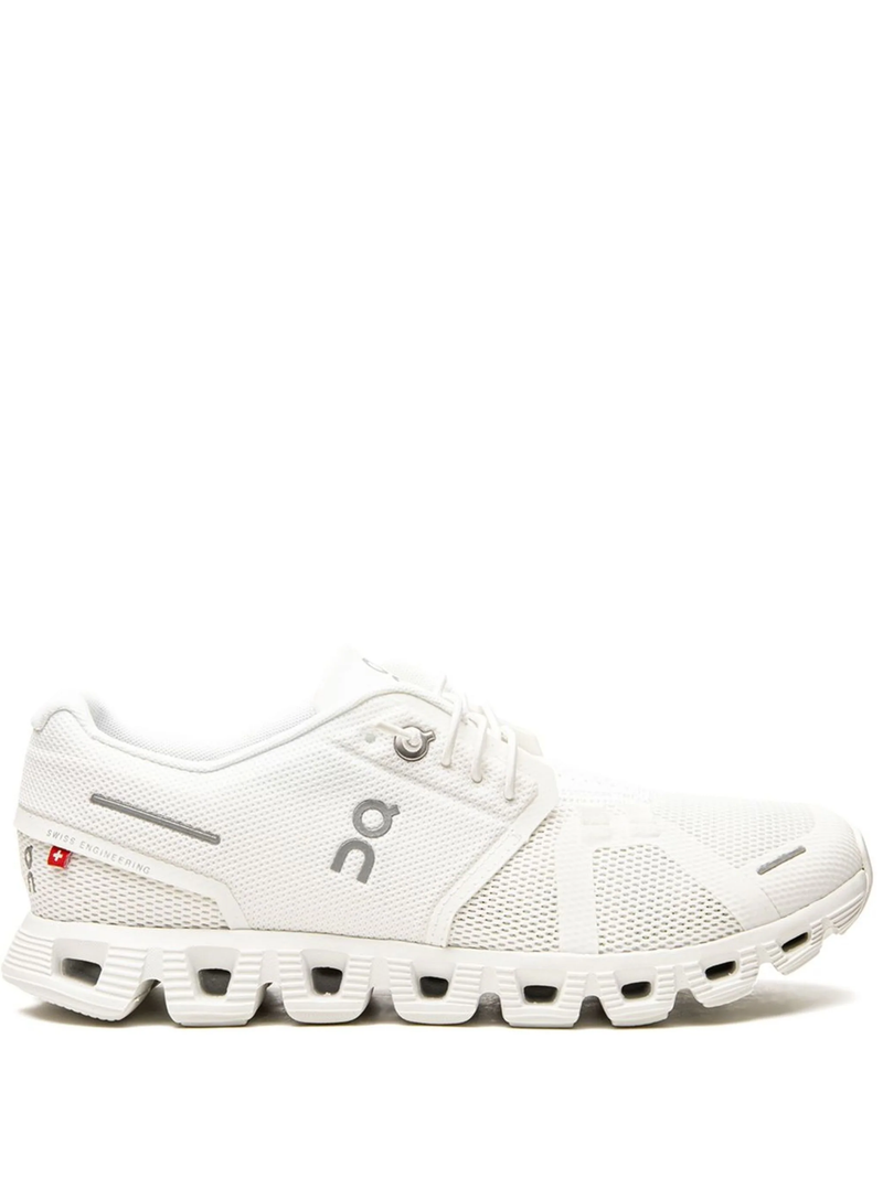 ON RUNNING - Women Cloud 5 Sneakers