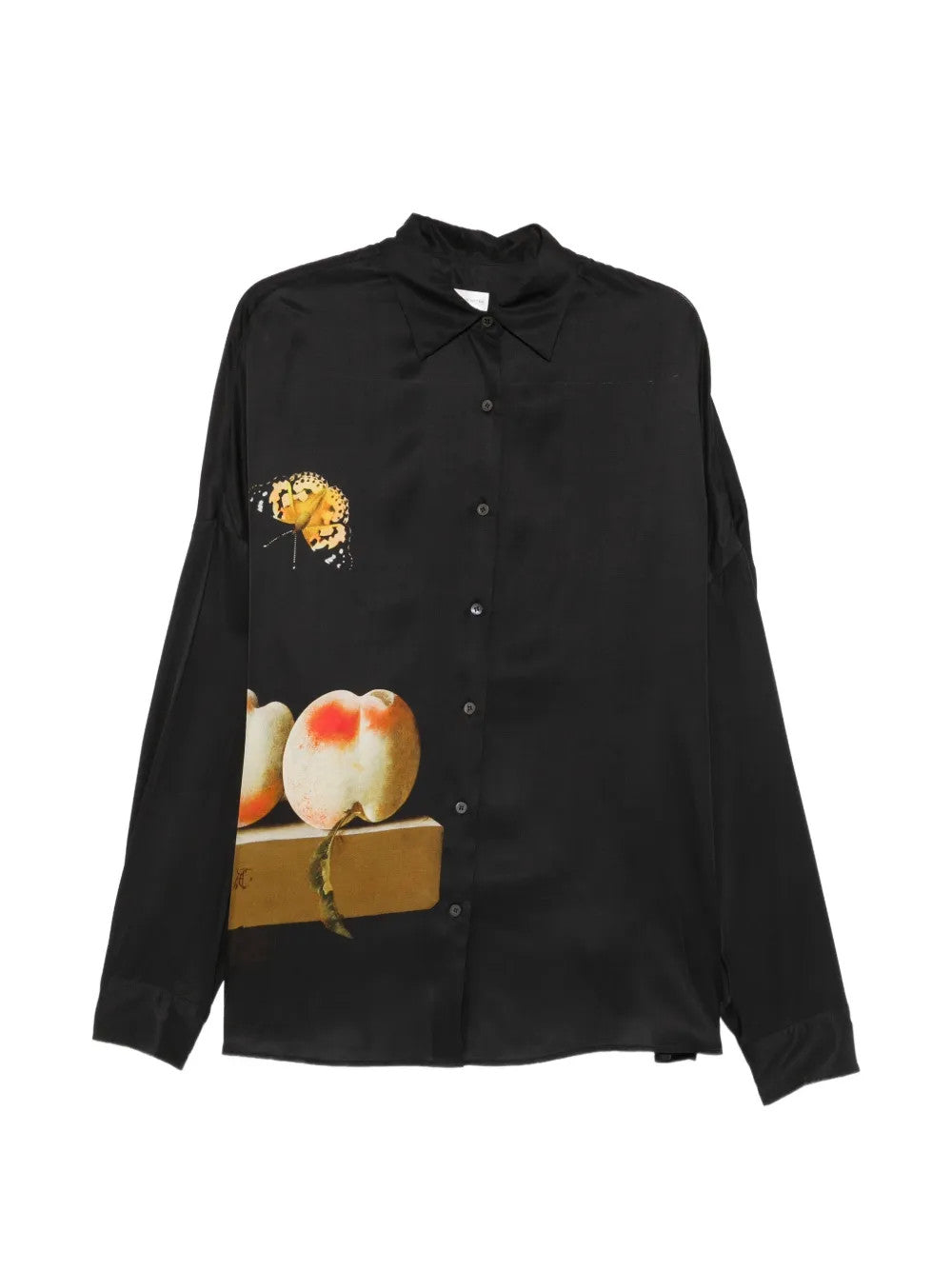 Black shirt, front view