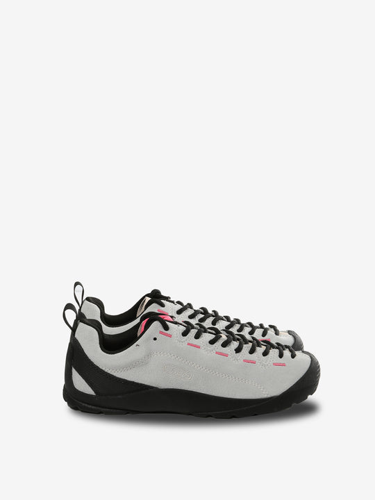 White sneakers, front view