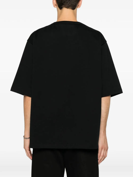 Black t-shirt, full body view