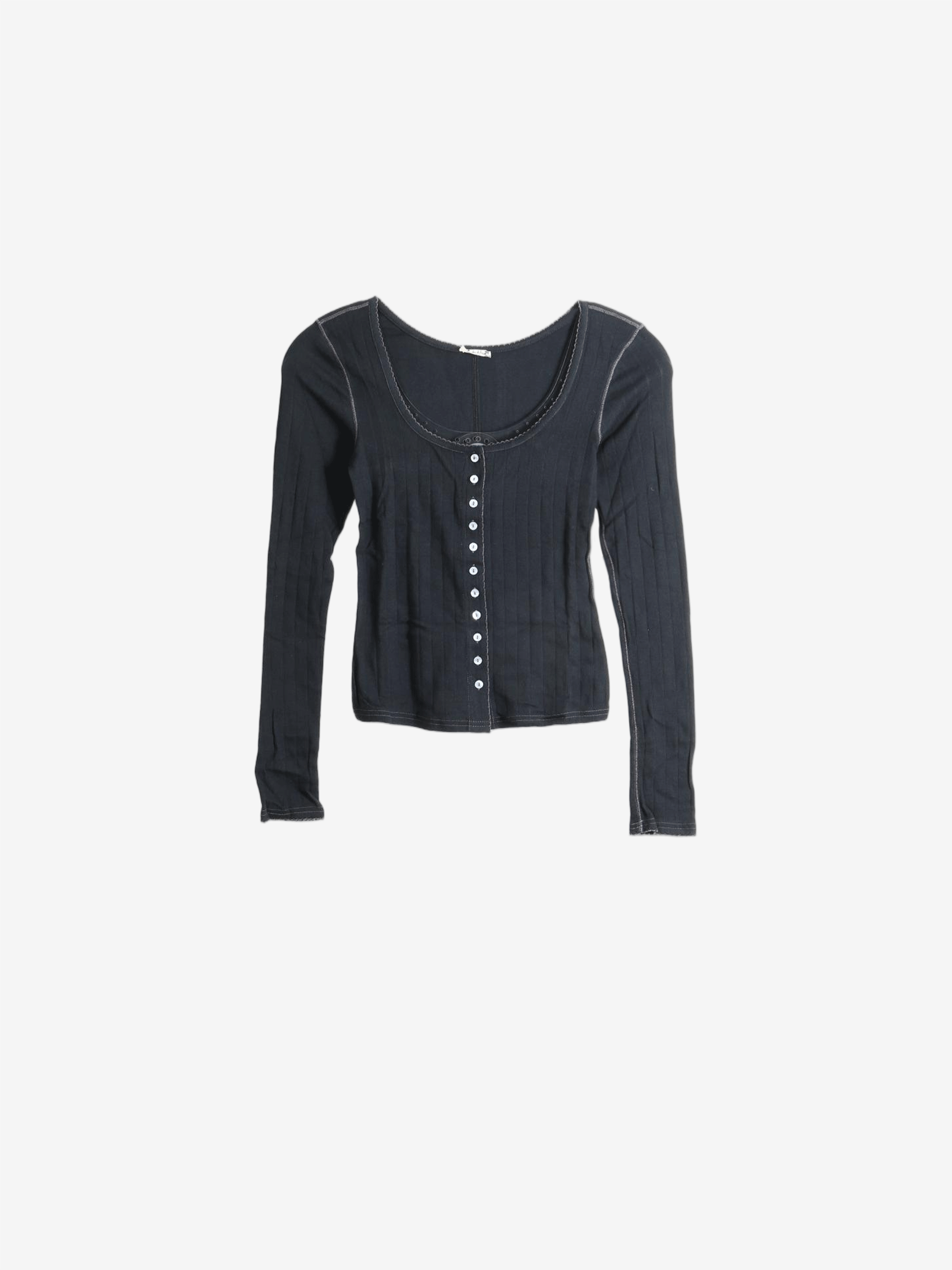 Black knitwear, front view