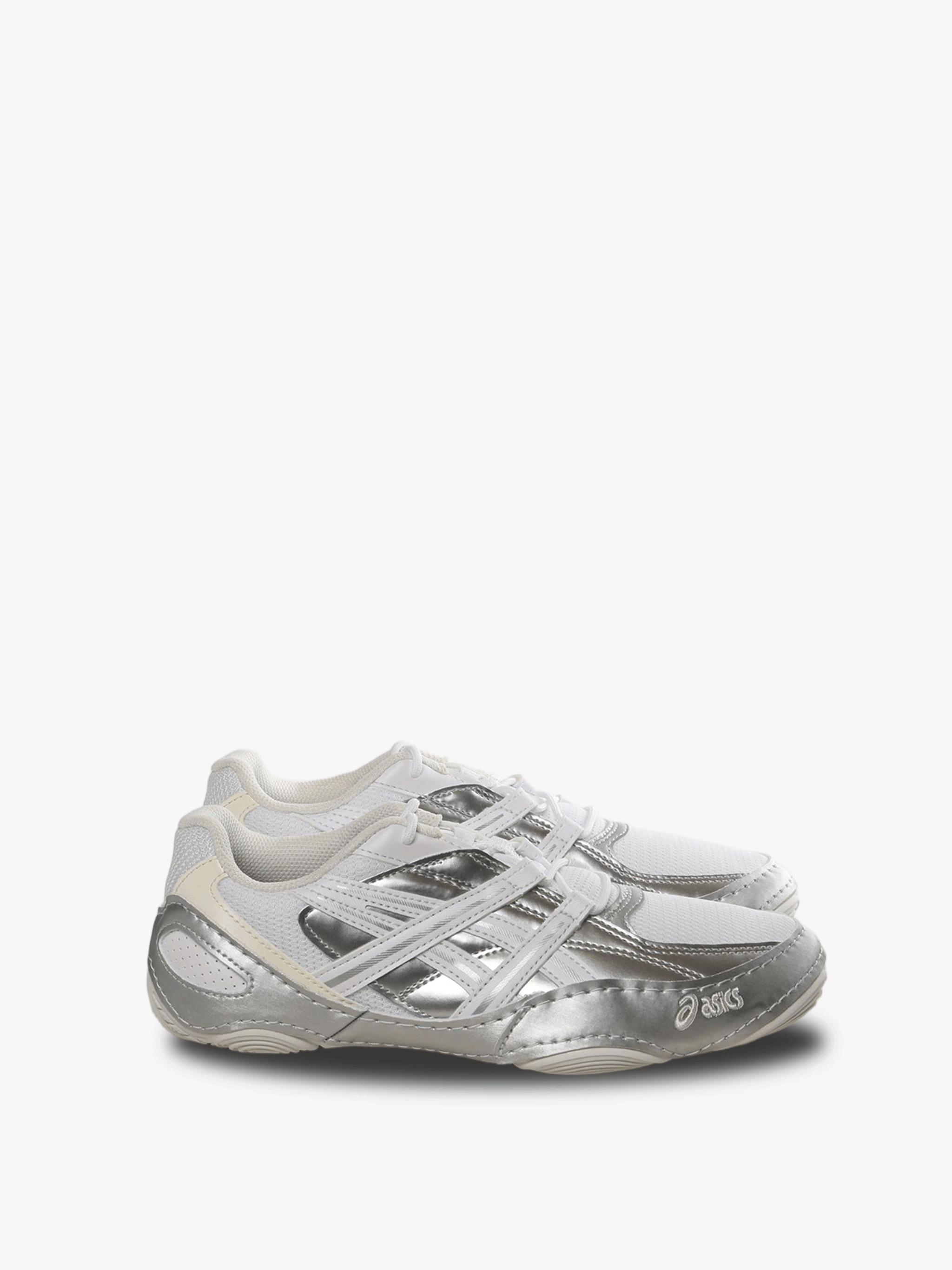 White sneakers, front view