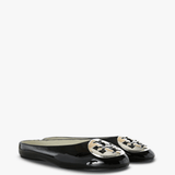 Black shoes, front view