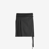 Black skirt, front view