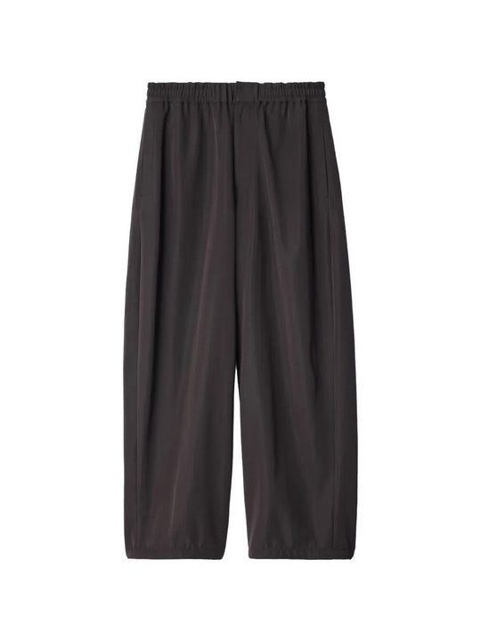 Brown pants, front view