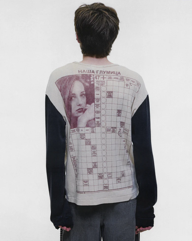 Tan t-shirt, full body view