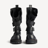 Black boot,front view