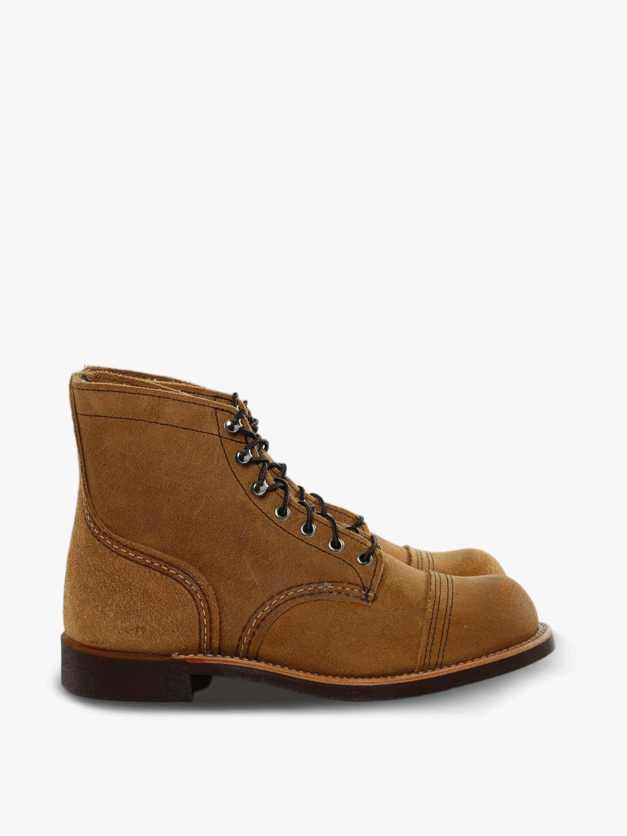 Brown boots, front view