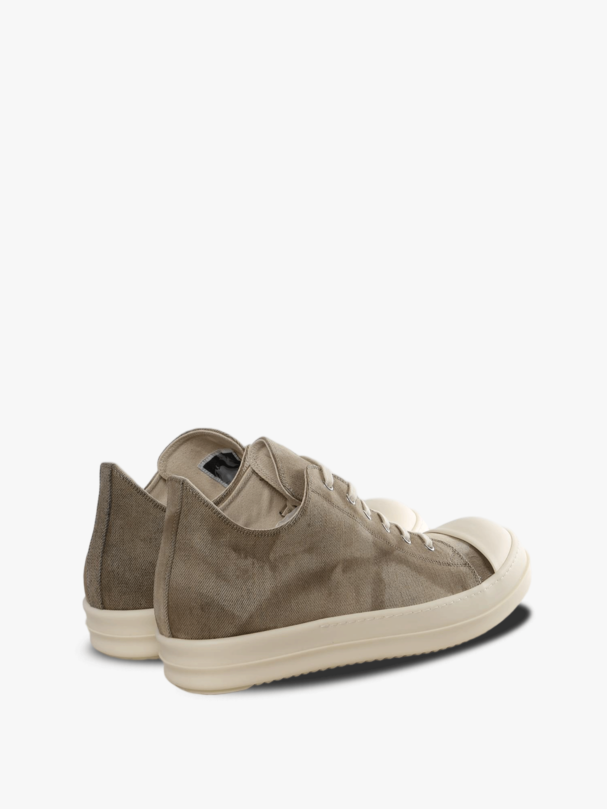 brown sneakers,back view