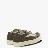 Brown sneaker,back view