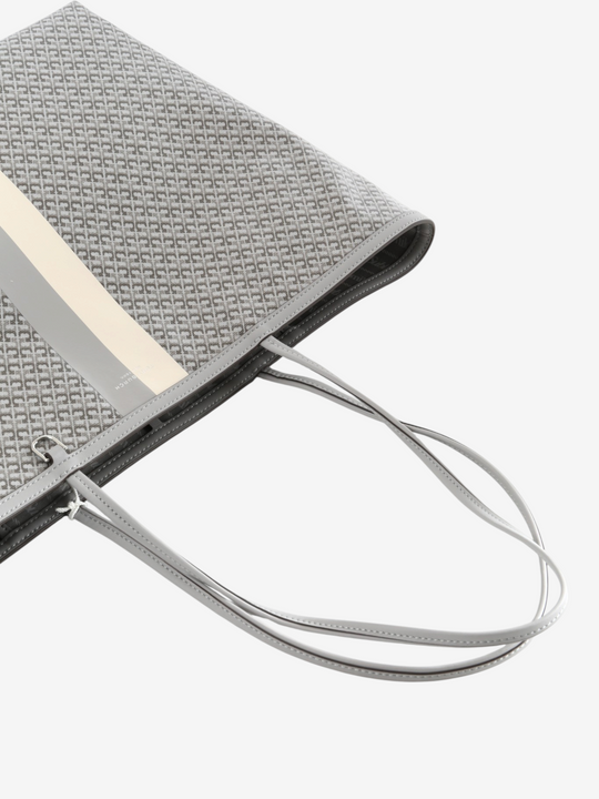 Grey bag, front view