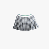 Green skirt, front view