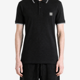 Black shirt, full body view