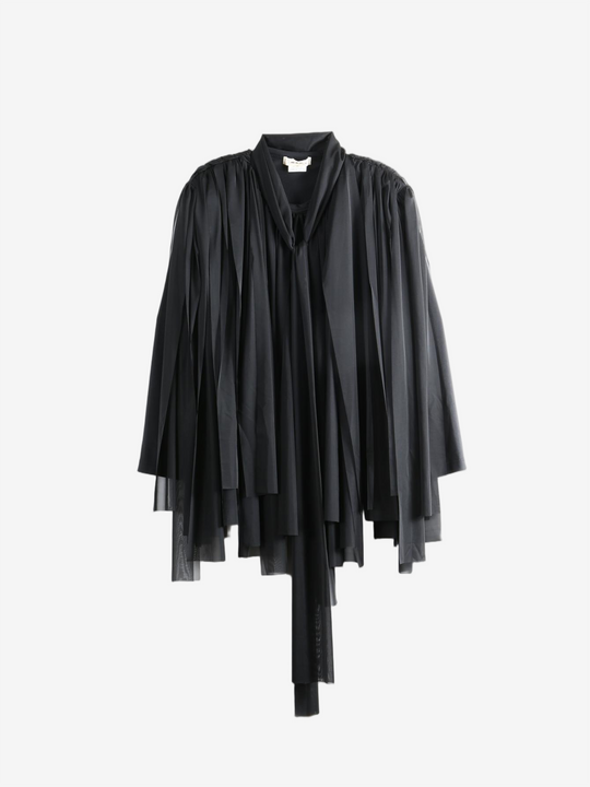 Black knitwear, front view