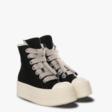 black sneakers,side view