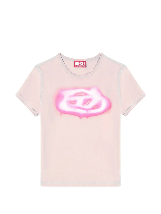 Pink t-shirts, front view