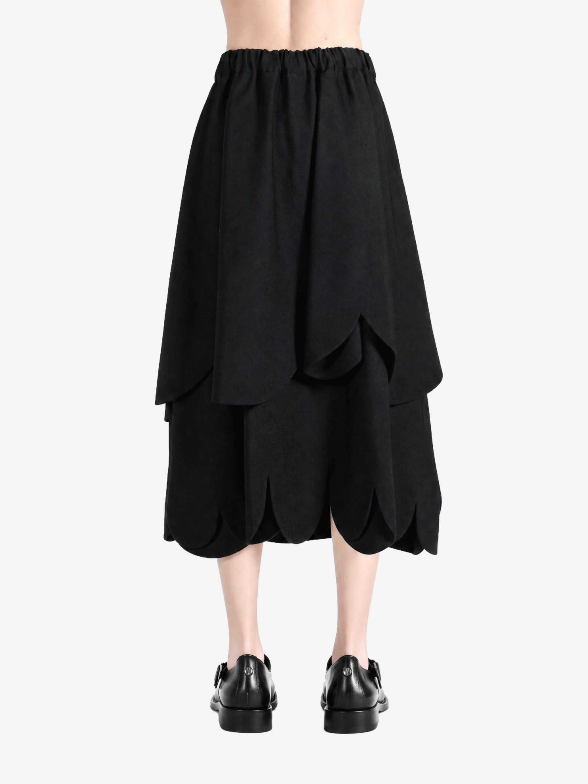 Black skirt, front view