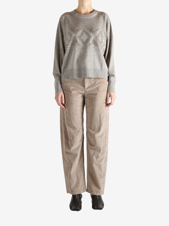 Grey knitwear,full body view