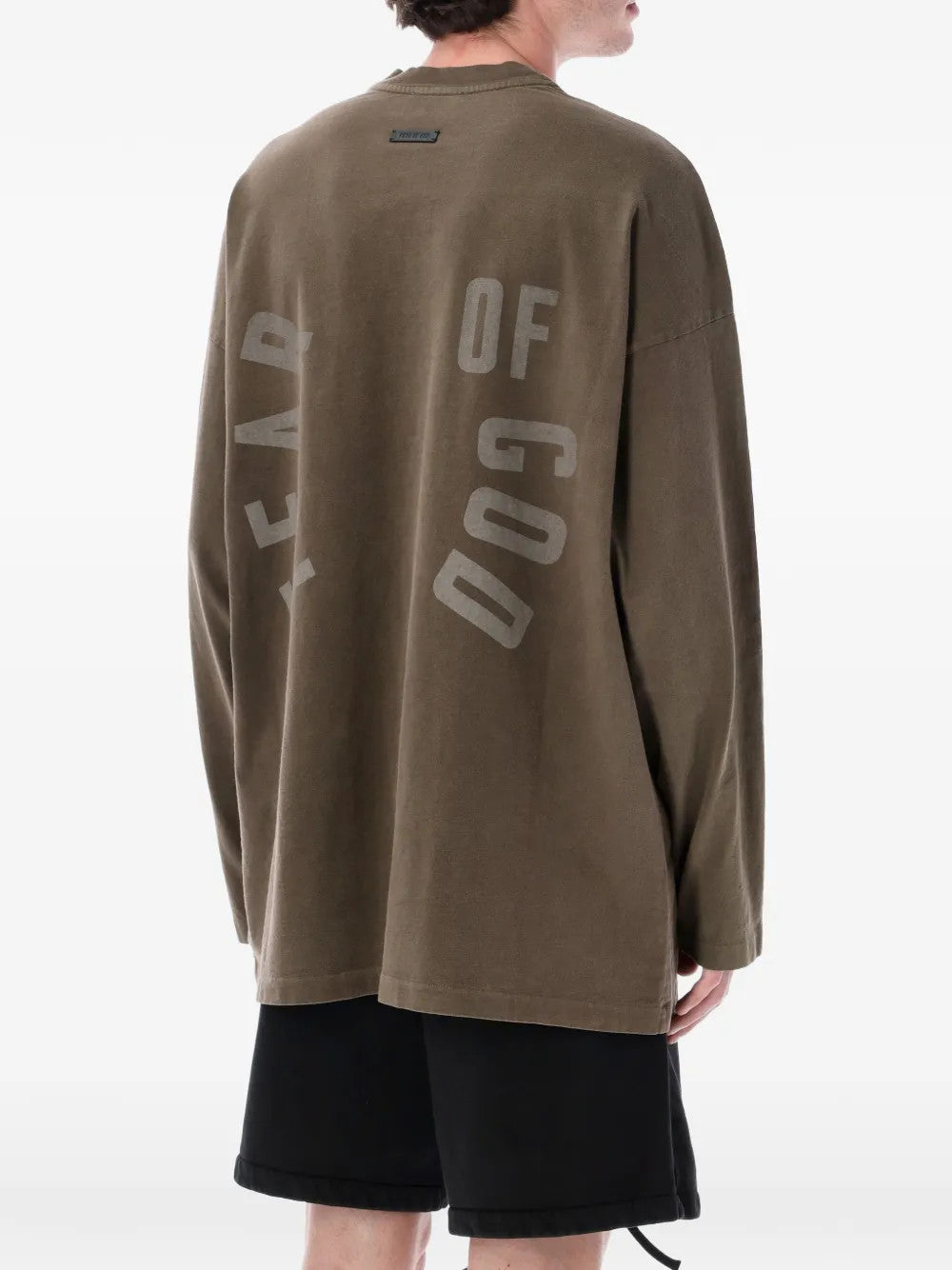 Brown t-shirt, full body view