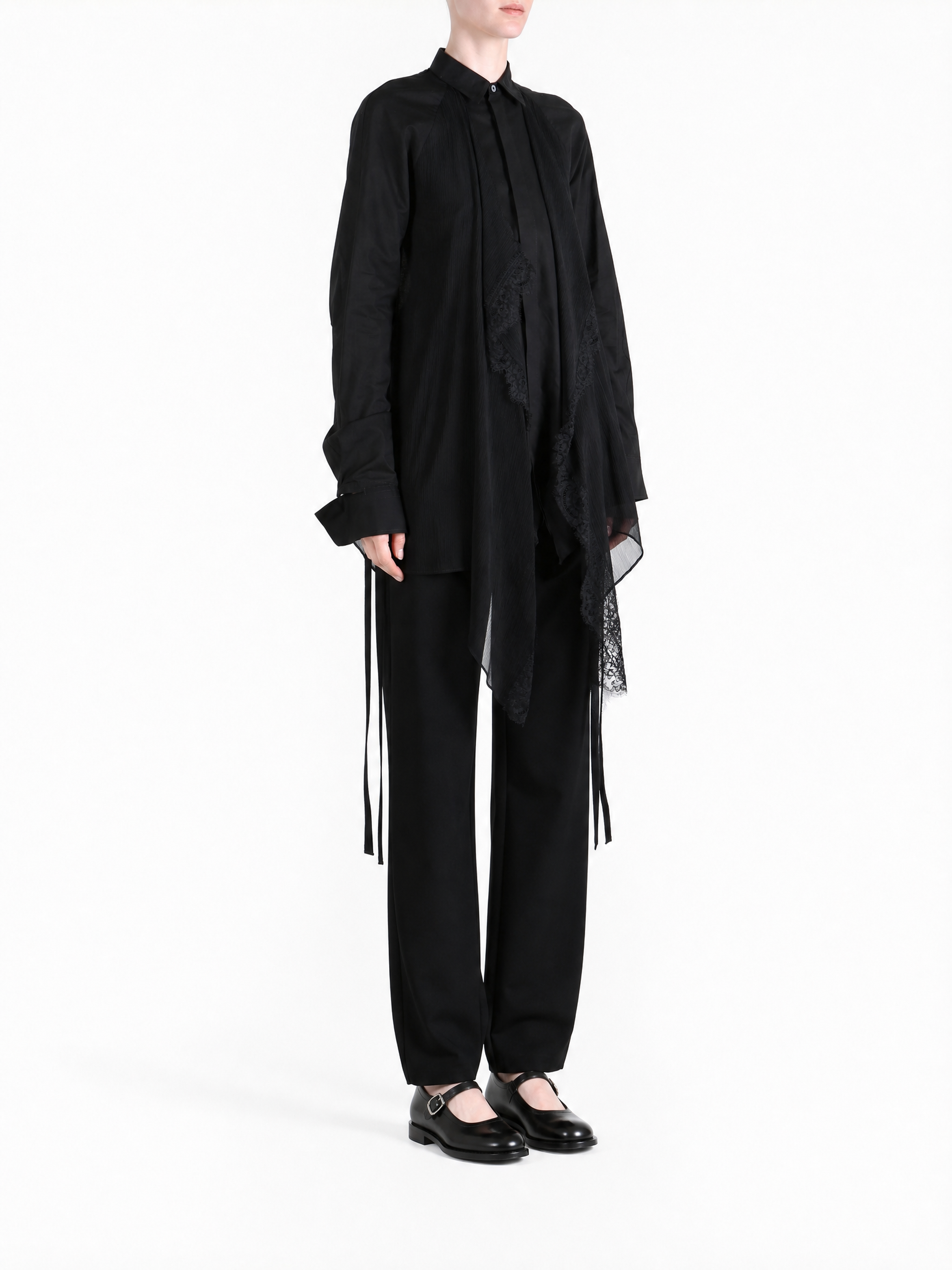 Black shirt, full body view