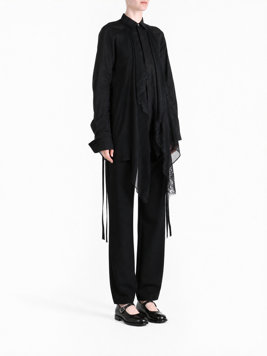 Black shirt, full body view