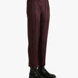 Brown pant worn by a person, showing the pant'fit