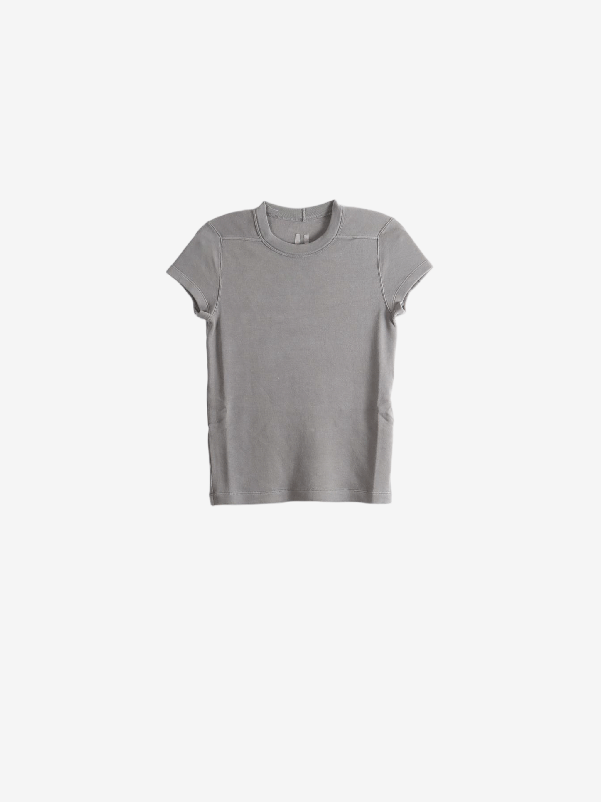 Grey t-shirt, front view