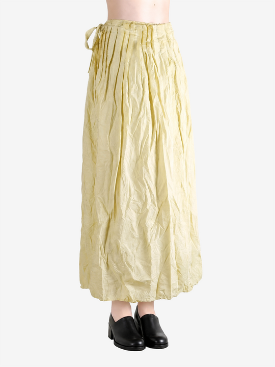 Yellow skirt, full body view