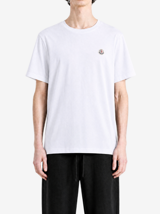 Blue t-shirt, full body view