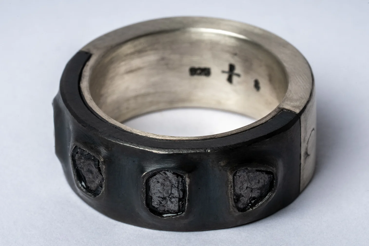 PARTS OF FOUR Sistema Ring (Terrestrial Surfaced, 1.0 CT, 4 Black Diam ...