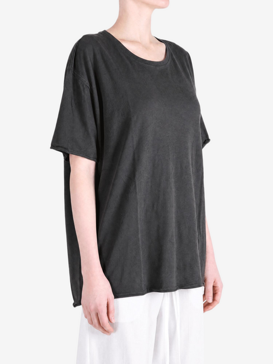 Black t-shirt, full body view