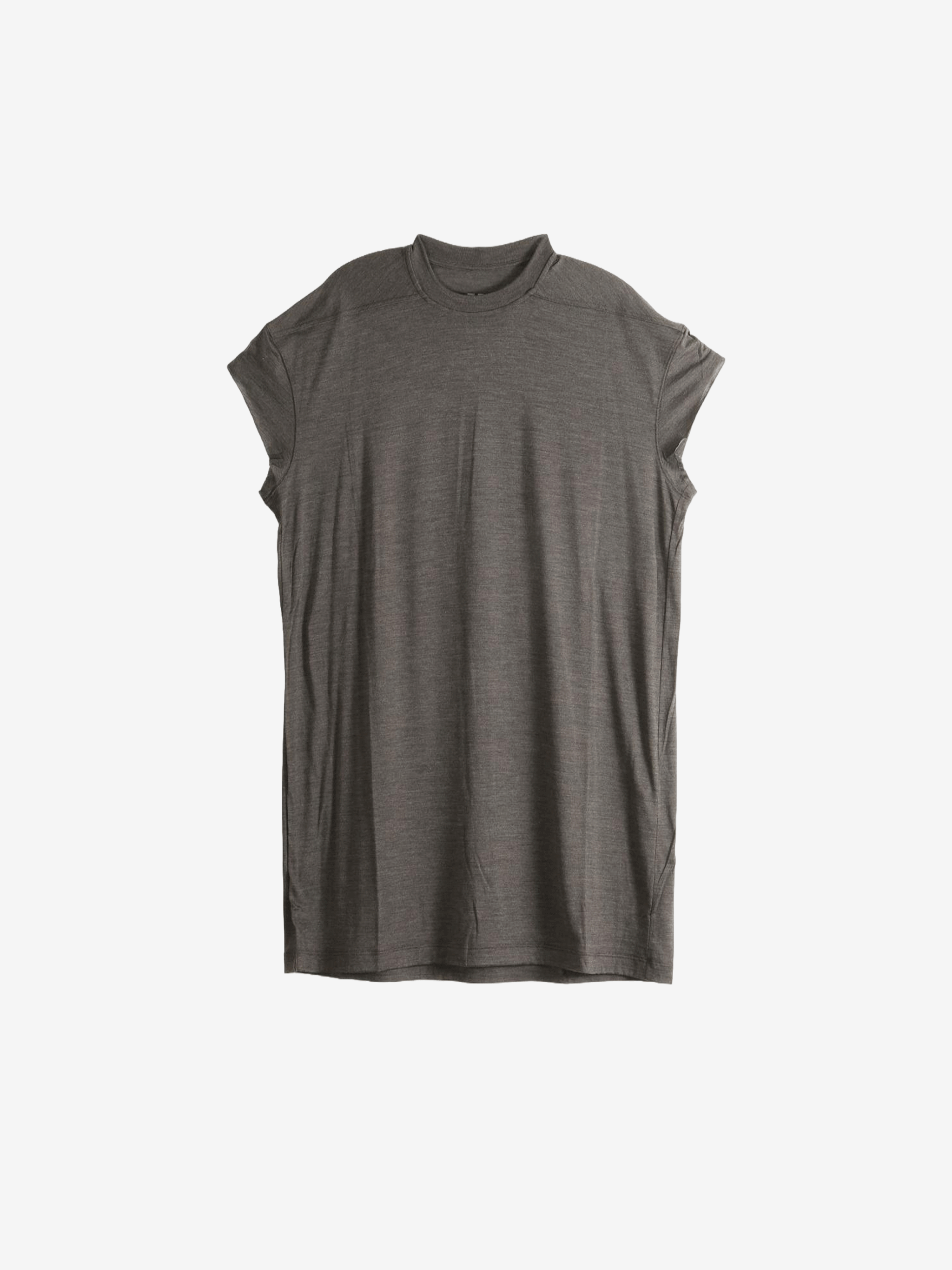 Grey t-shirt, front view