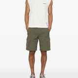 Grey t-shirt, full body view