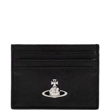 Black accessories, front view