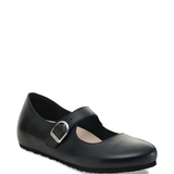 Black shoes, front view