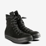 Black sneaker, front view