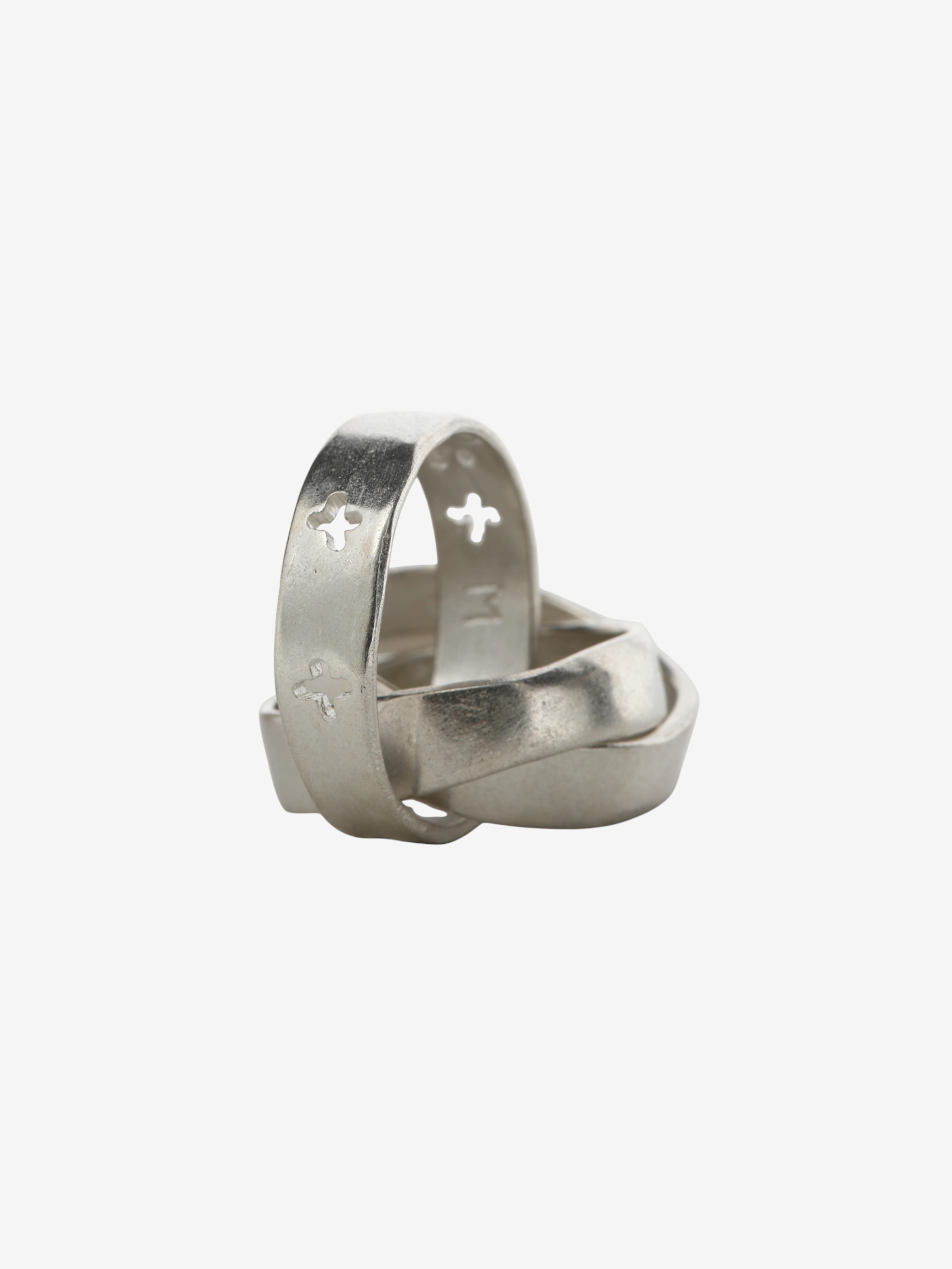 Grey accessories, front view