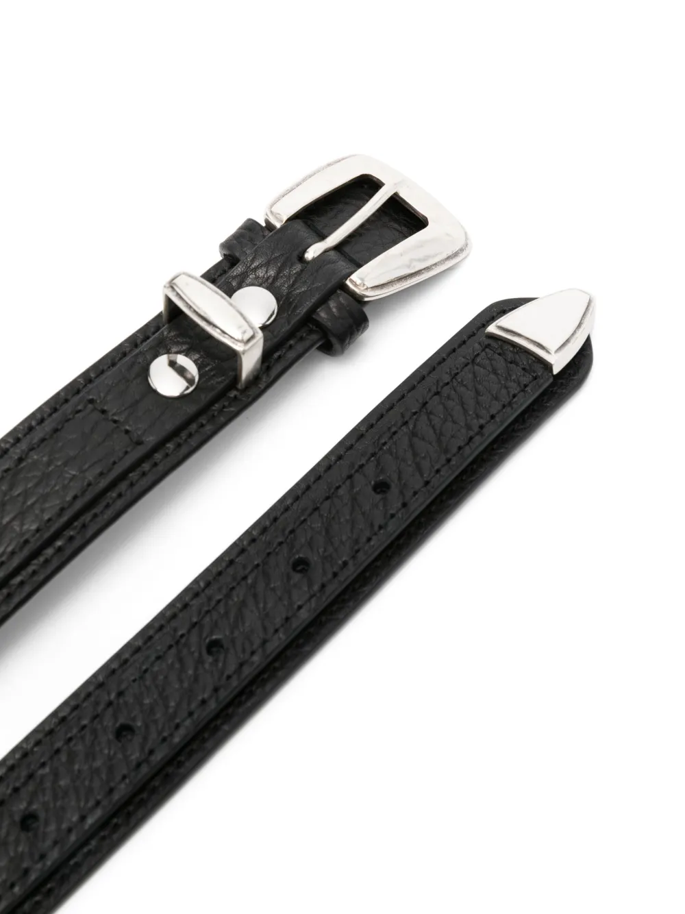 Close up of black belt, showing texture of the Grained Leath fabric
