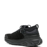 Black shoe,back view