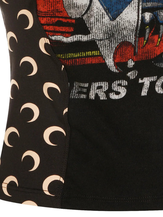 Close up of Black t-shirt, showing detail