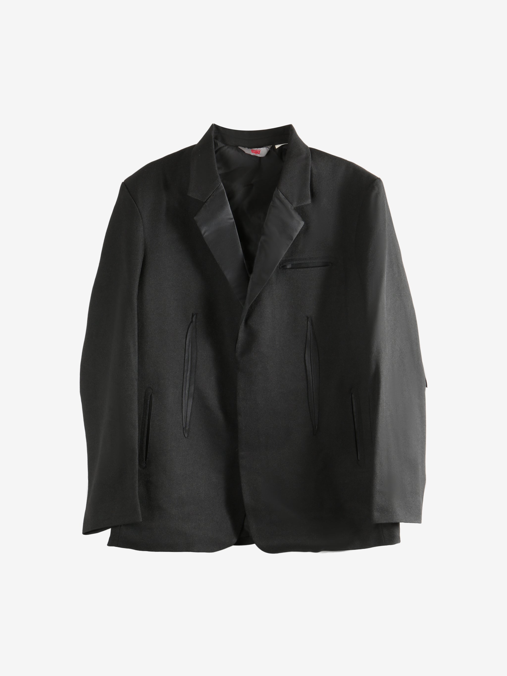 Black blazer,front view